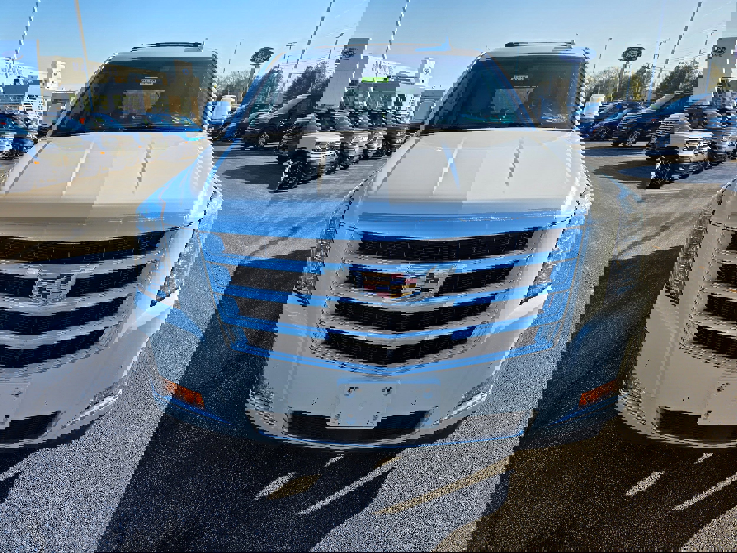 Used 2017 Cadillac Escalade Premium Luxury image 6