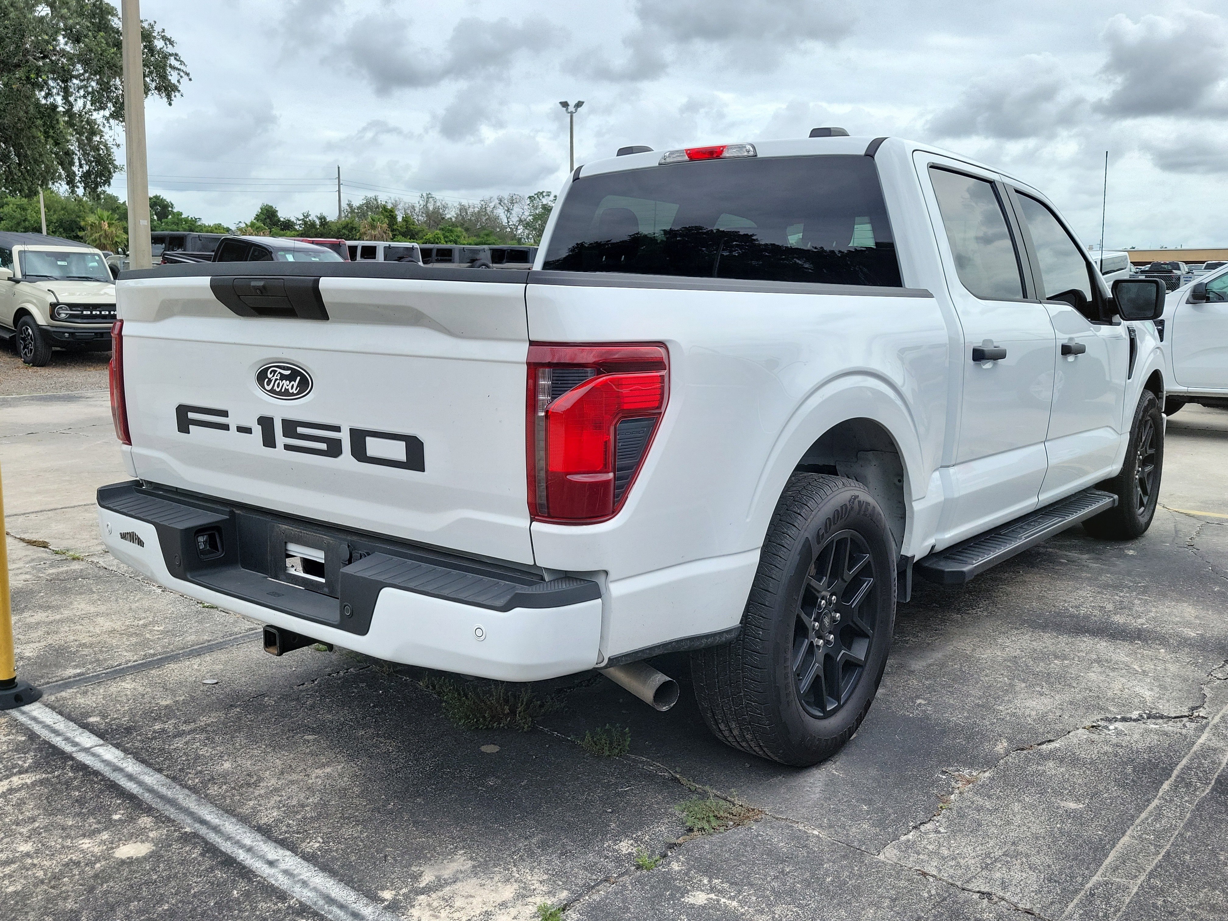 Certified 2025 Ford F150 STX w/ STX Black Appearance Package RWD image 5