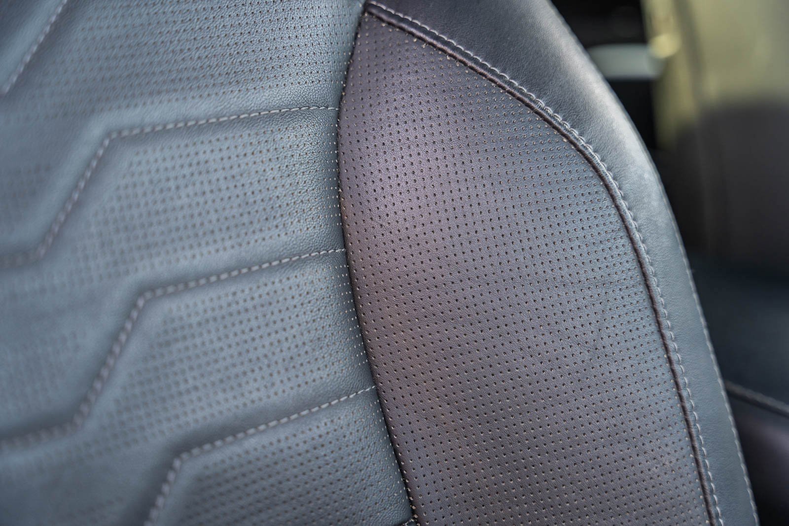 Used 2022 Kia Telluride SX w/ SX Prestige Package image 13