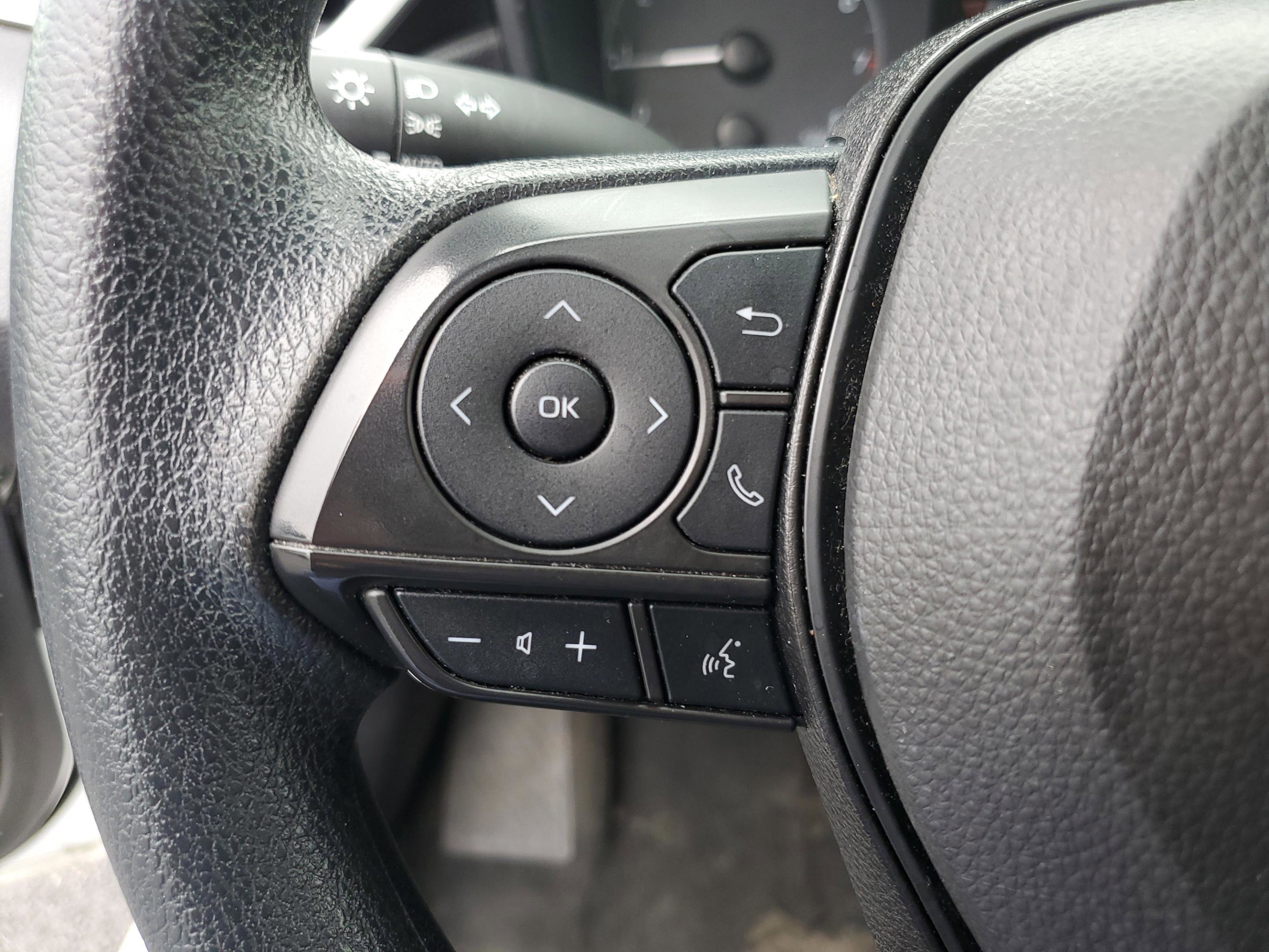 Used 2024 Toyota Corolla LE FWD image 20
