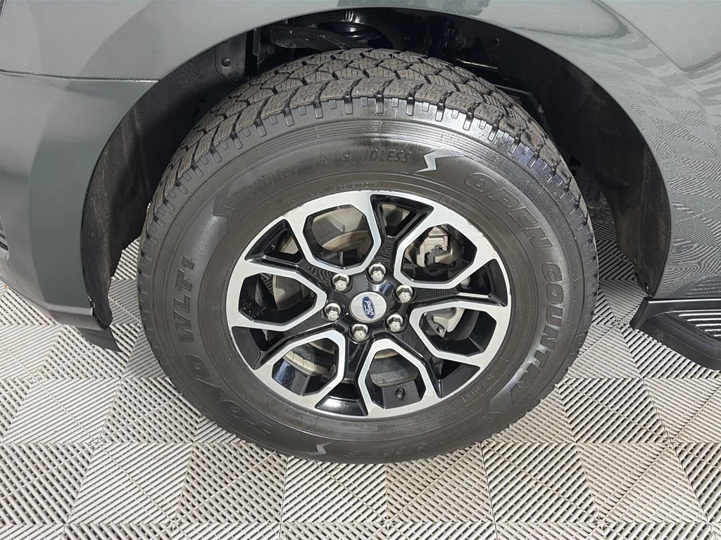 Certified 2022 Ford Expedition Max XLT image 8