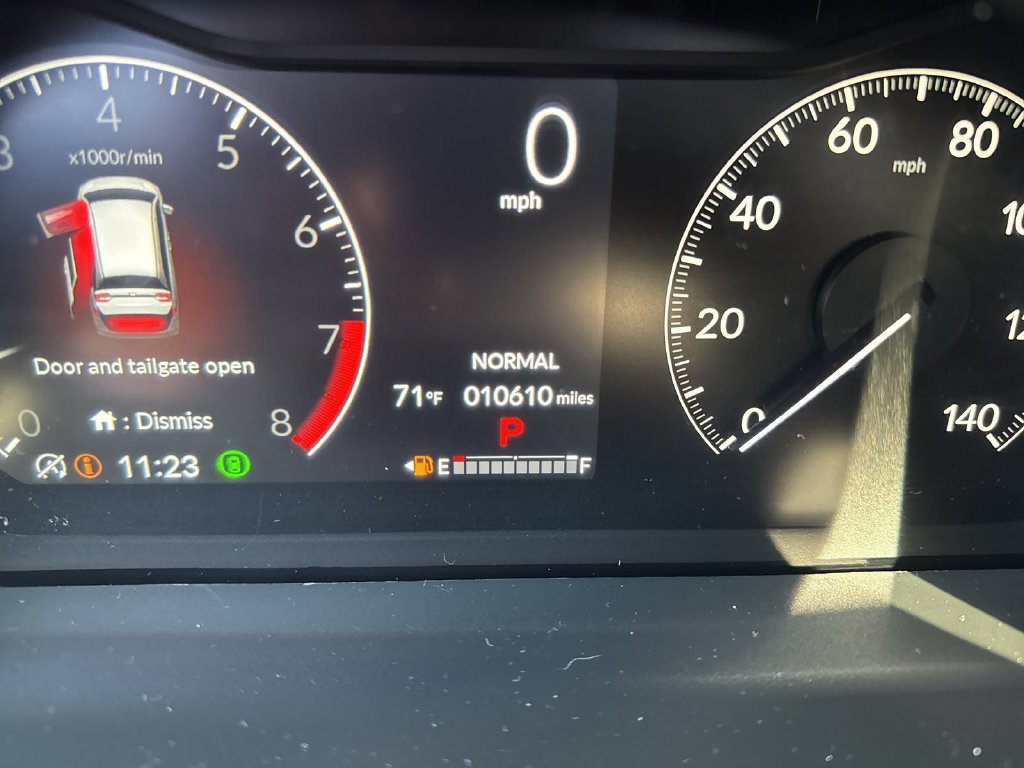 Used 2025 Honda Odyssey Touring image 23