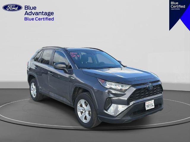 Used 2019 Toyota RAV4 LE w/ Carpet Mat Package AWD/4WD image 3
