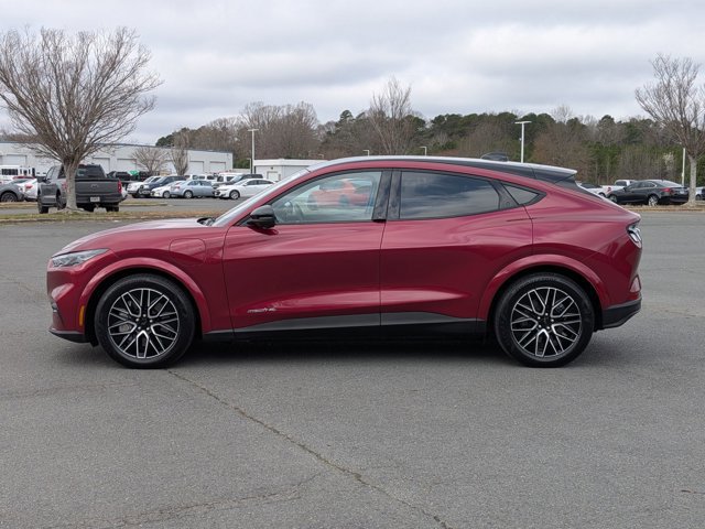 Certified 2025 Ford Mustang Mach-E Premium AWD/4WD image 2