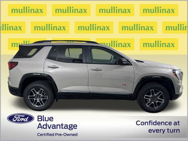 Used 2026 GMC Terrain AT4 w/ Convenience Package III AWD/4WD image 2