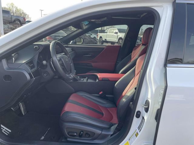 Used 2023 Lexus ES 350 F Sport w/ Accessory Package (Z2) image 16