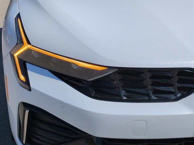 Used 2025 Kia K5 LXS image 11