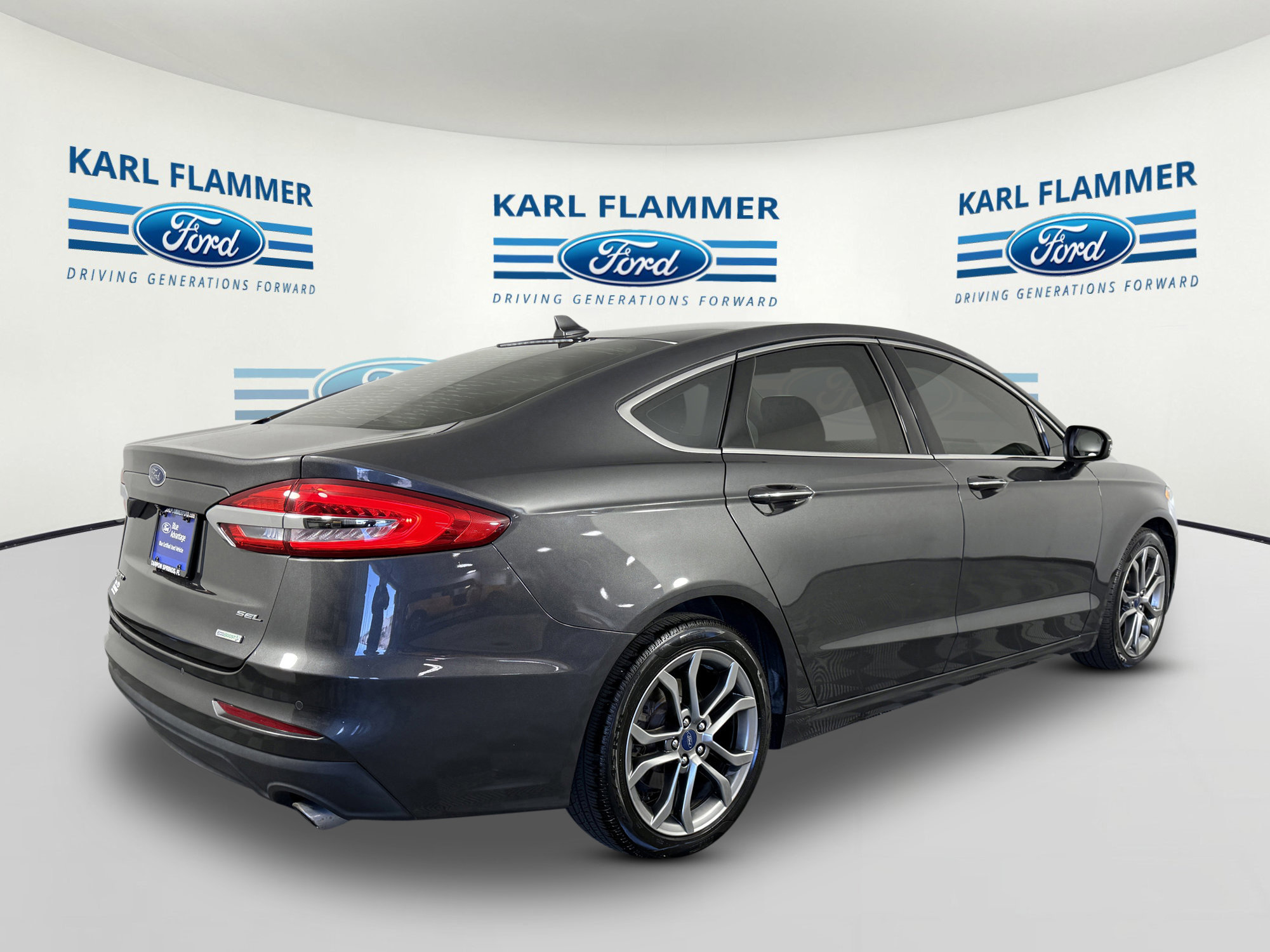 Certified 2019 Ford Fusion SEL image 3