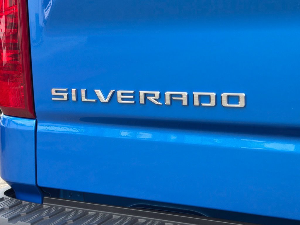 Used 2025 Chevrolet Silverado 1500 Custom RWD image 16
