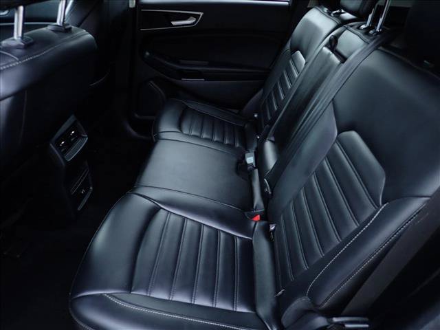 Certified 2024 Ford Edge SEL AWD/4WD image 9
