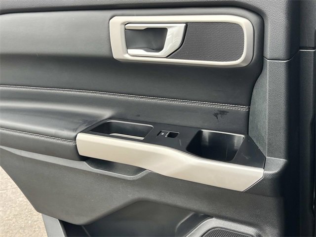 Certified 2023 Ford Explorer XLT w/ Equipment Group 202A image 19