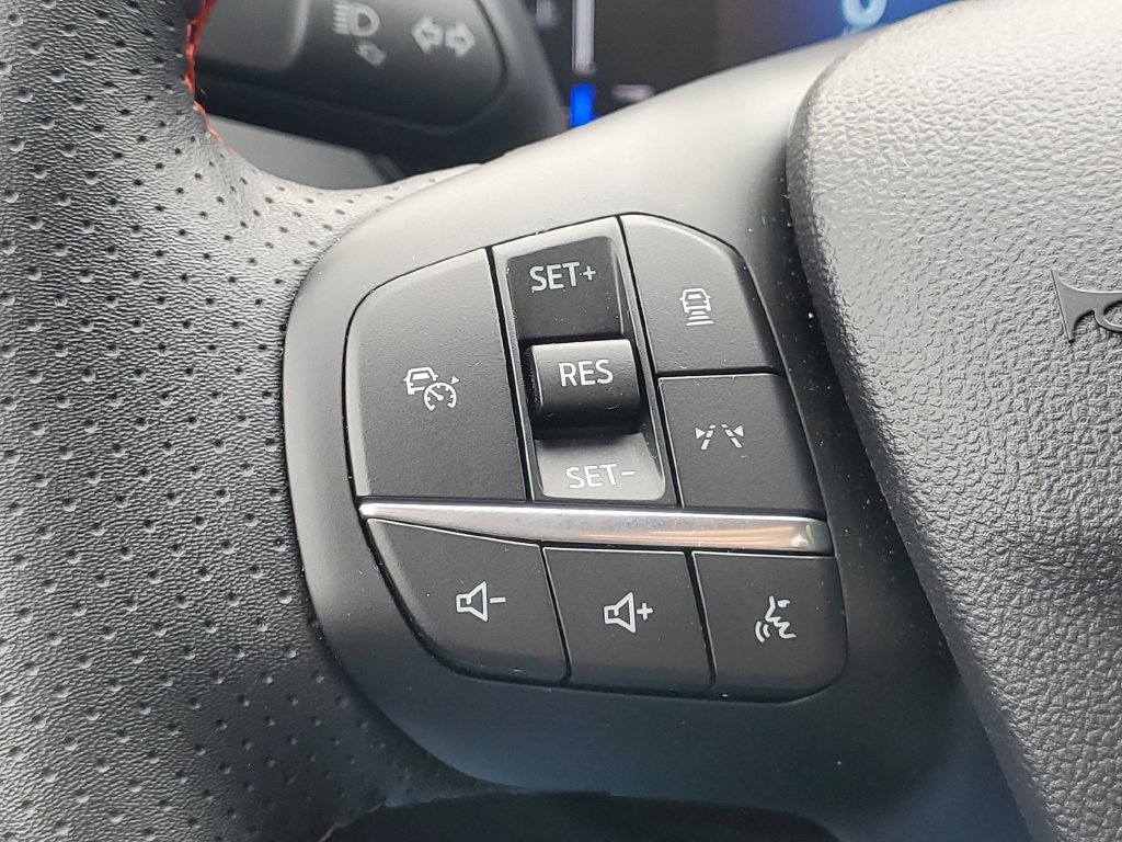 Certified 2024 Ford Escape ST-Line w/ Tech Pack #1 AWD/4WD image 25