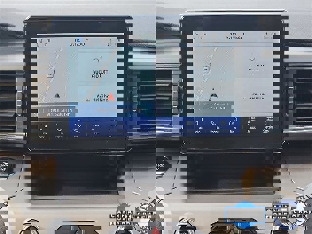 Certified 2022 Ford Explorer XLT w/ Equipment Group 202A image 16