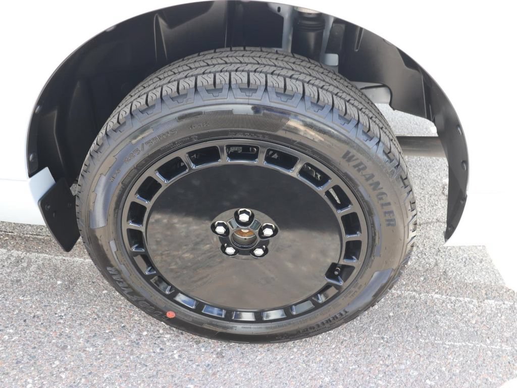 Certified 2026 Ford Maverick Lobo AWD/4WD image 16