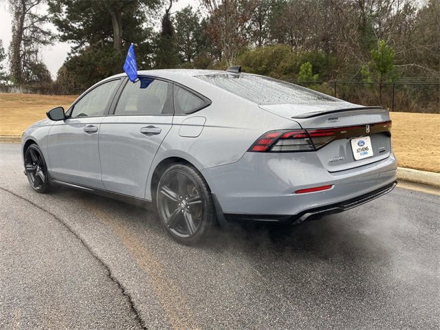 Used 2023 Honda Accord Sport image 3