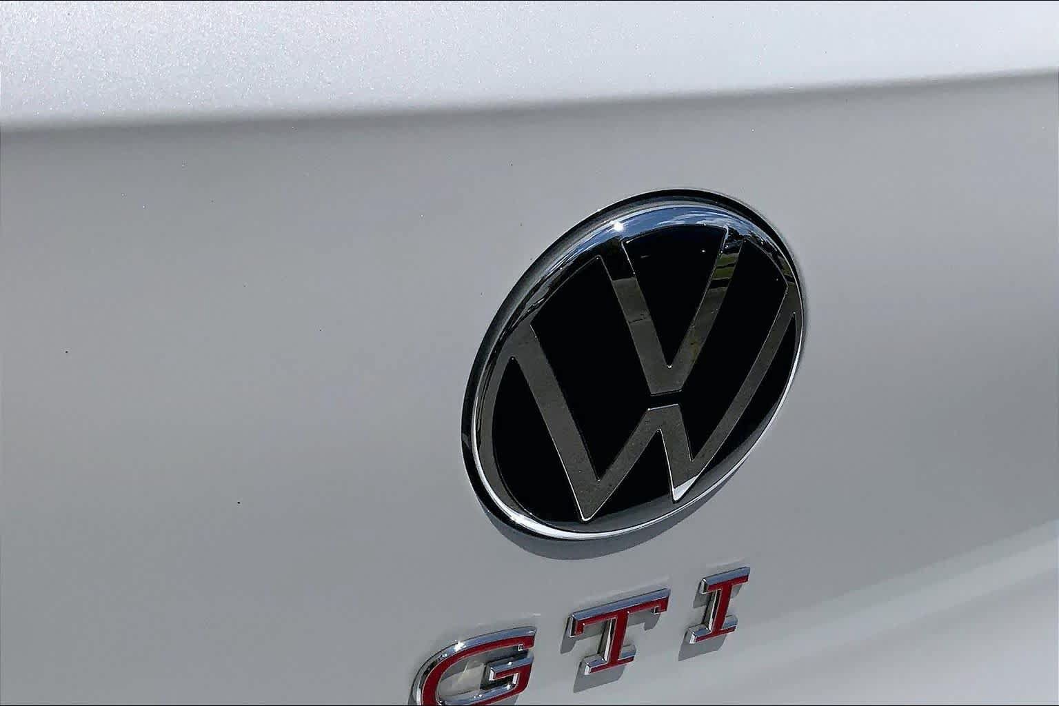 Used 2025 Volkswagen GTI S FWD image 30