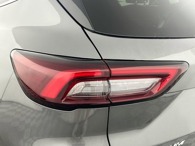 Certified 2025 Ford Escape Platinum w/ Premium Technology Package image 25