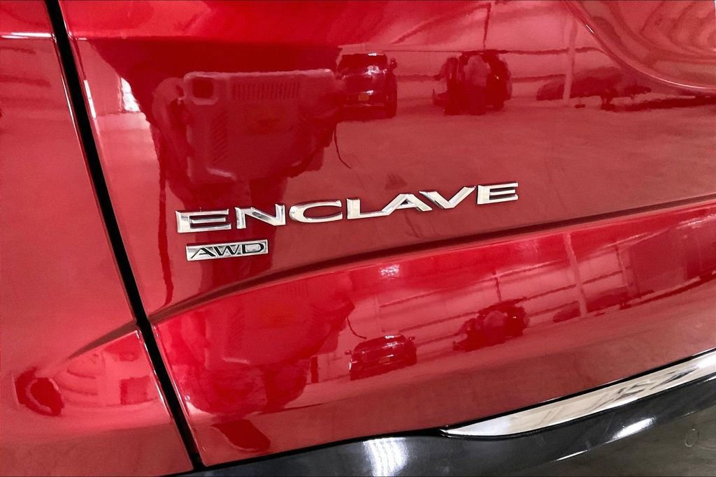 Used 2024 Buick Enclave Premium image 10