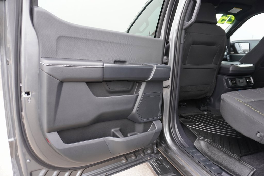 Certified 2025 Ford F150 STX w/ STX Black Appearance Package image 18