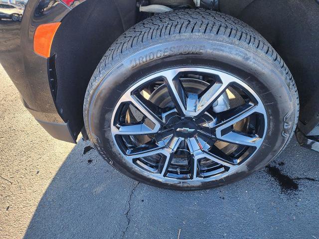 Used 2022 Chevrolet Tahoe RST w/ Sport Performance Package image 8