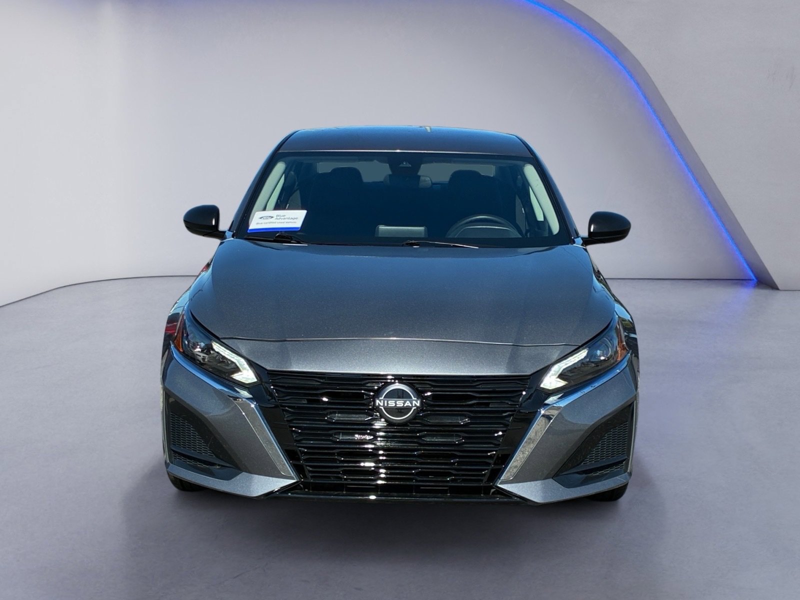 Used 2025 Nissan Altima 2.5 SV AWD/4WD image 7
