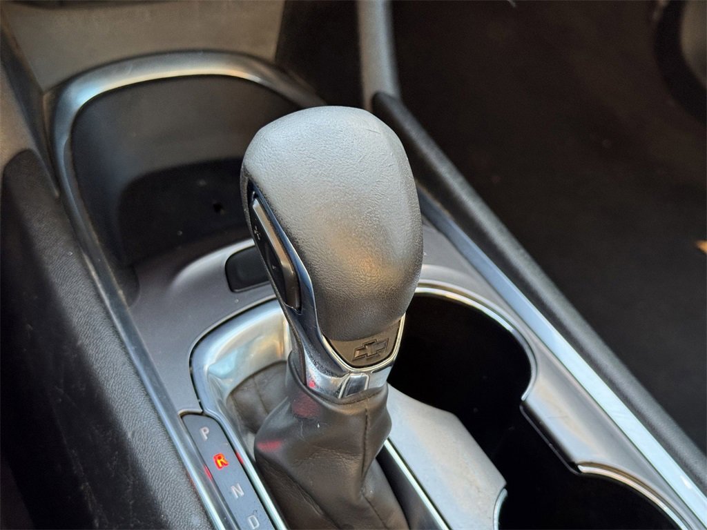 Used 2021 Chevrolet Malibu LT image 15