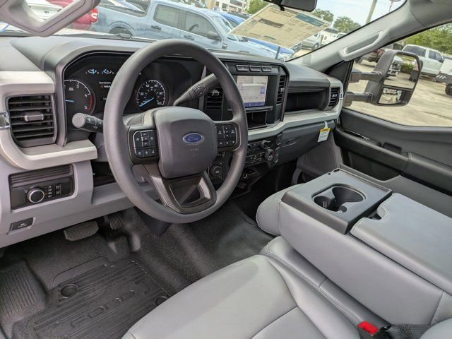 Certified 2024 Ford F550 4x4 Regular Cab Super Duty image 16