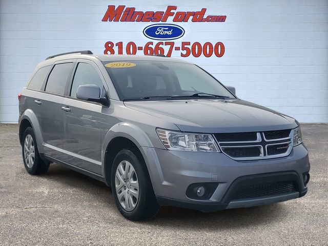 Used 2019 Dodge Journey SE image 4