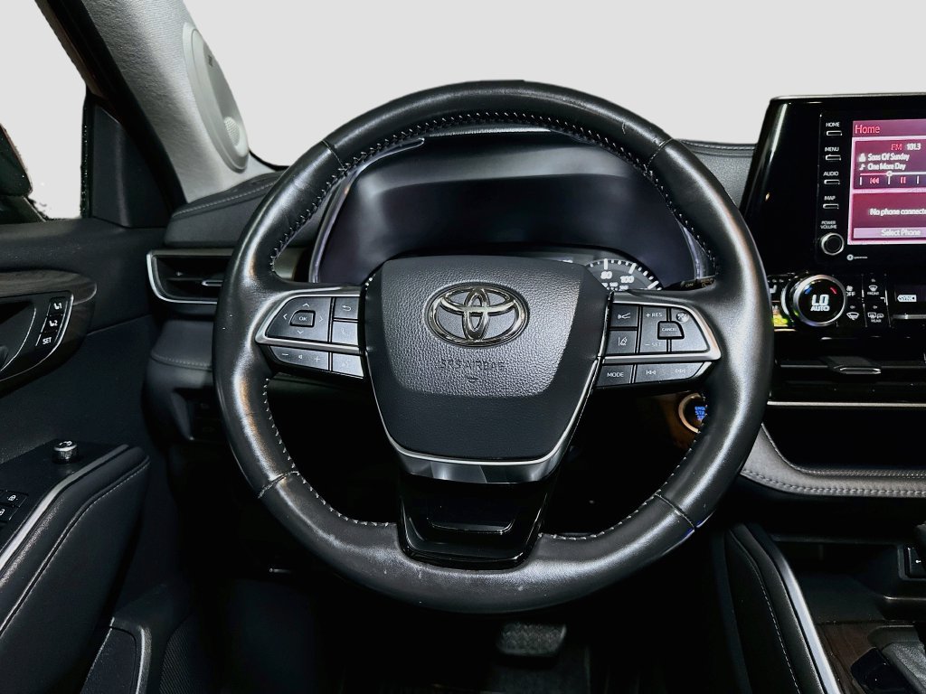 Used 2021 Toyota Highlander Limited AWD/4WD image 13