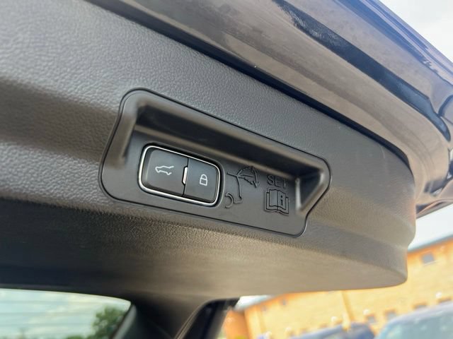 Certified 2024 Ford Explorer ST-Line w/ Class IV Trailer Tow Package AWD/4WD image 26