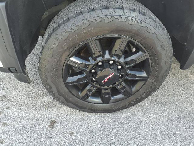 Used 2025 GMC Sierra 2500 AT4 AWD/4WD image 5