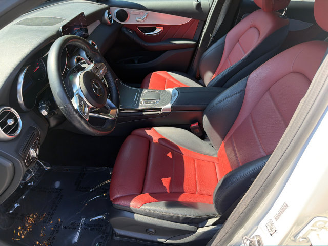 Used 2022 Mercedes-Benz GLC 300 image 11
