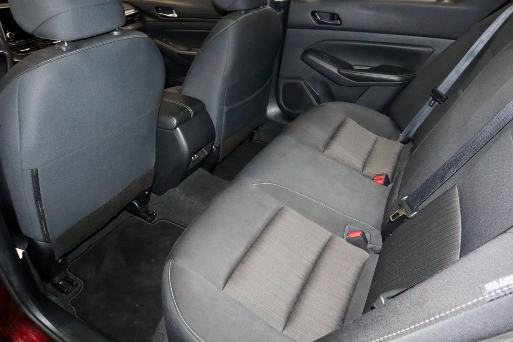 Used 2024 Nissan Altima 2.5 SV image 20