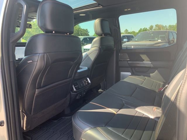 Certified 2022 Ford F150 Platinum w/ Equipment Group 701A High AWD/4WD image 19