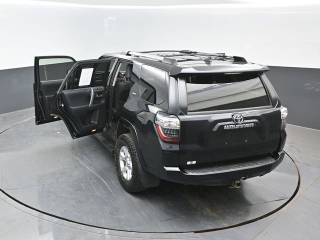 Used 2021 Toyota 4Runner SR5 Premium w/ Moonroof Package AWD/4WD image 24