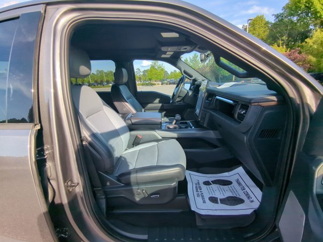 Certified 2025 Ford F150 Lightning Lariat AWD/4WD image 36