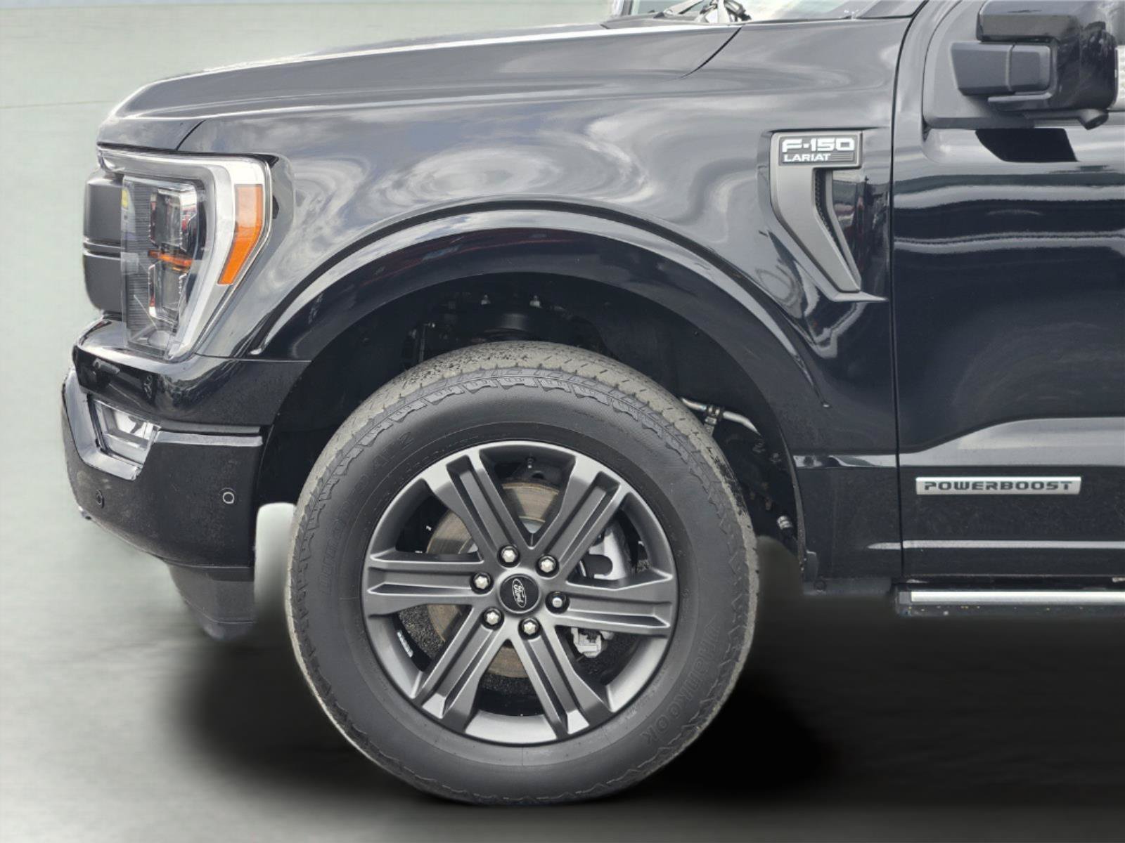 Certified 2023 Ford F150 Lariat w/ Equipment Group 502A High AWD/4WD image 9