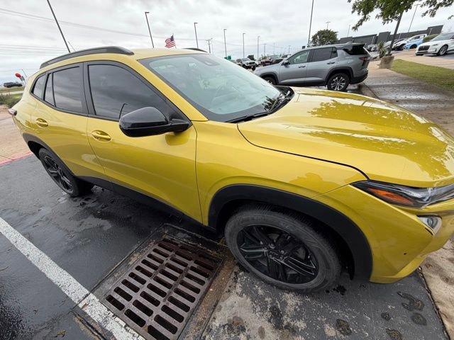 Used 2024 Chevrolet Trax ACTIV w/ Driver Confidence Package FWD image 6