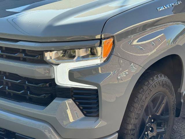 Used 2024 Chevrolet Silverado 1500 RST AWD/4WD image 12