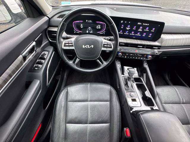 Used 2024 Kia Telluride EX w/ EX Captain's Chair Package AWD/4WD image 34