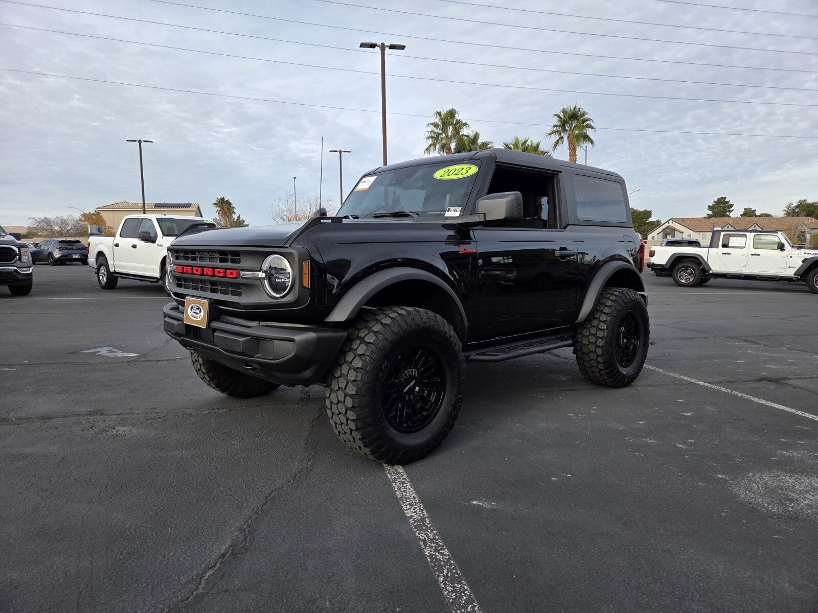 Certified 2023 Ford Bronco 2-Door image 2