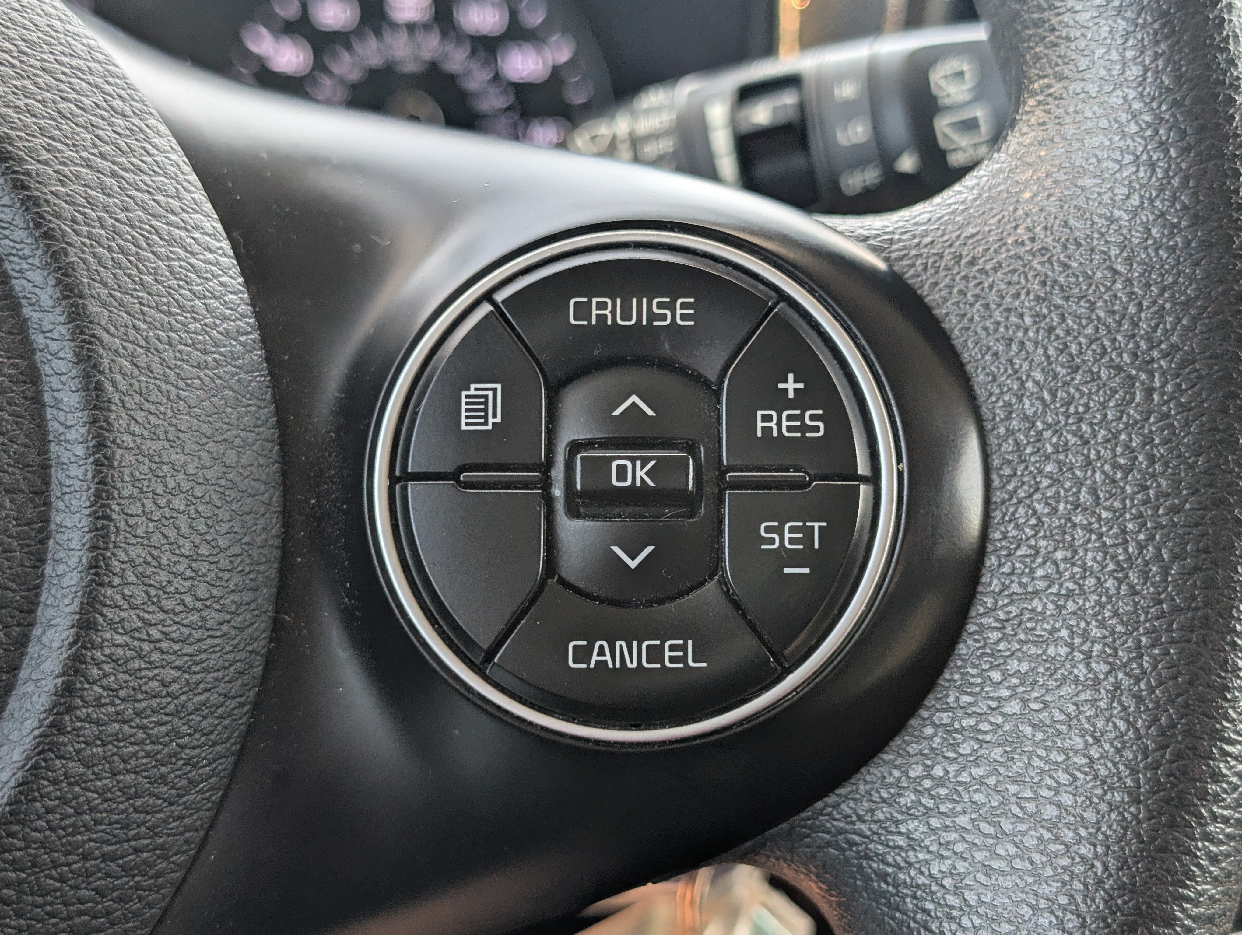 Used 2020 Kia Soul LX FWD image 19