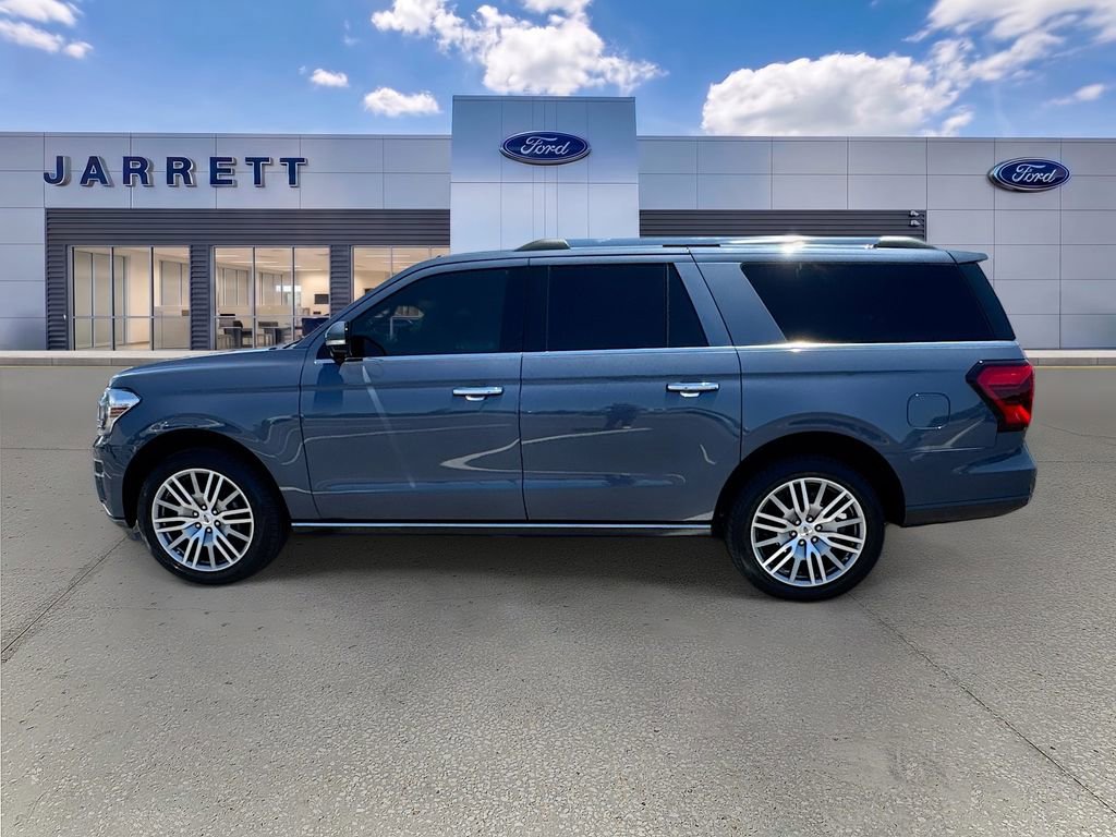 Certified 2023 Ford Expedition Max Limited RWD image 4