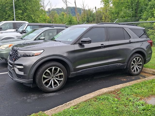 Certified 2020 Ford Explorer ST w/ Premium Technology Package AWD/4WD image 9