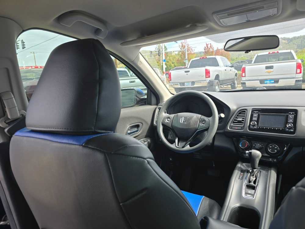 Used 2018 Honda HR-V LX image 10