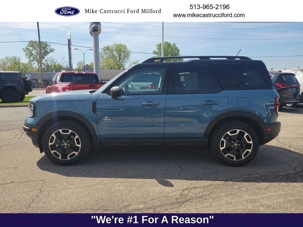 Certified 2023 Ford Bronco Sport Outer Banks w/ Tech Package AWD/4WD image 2