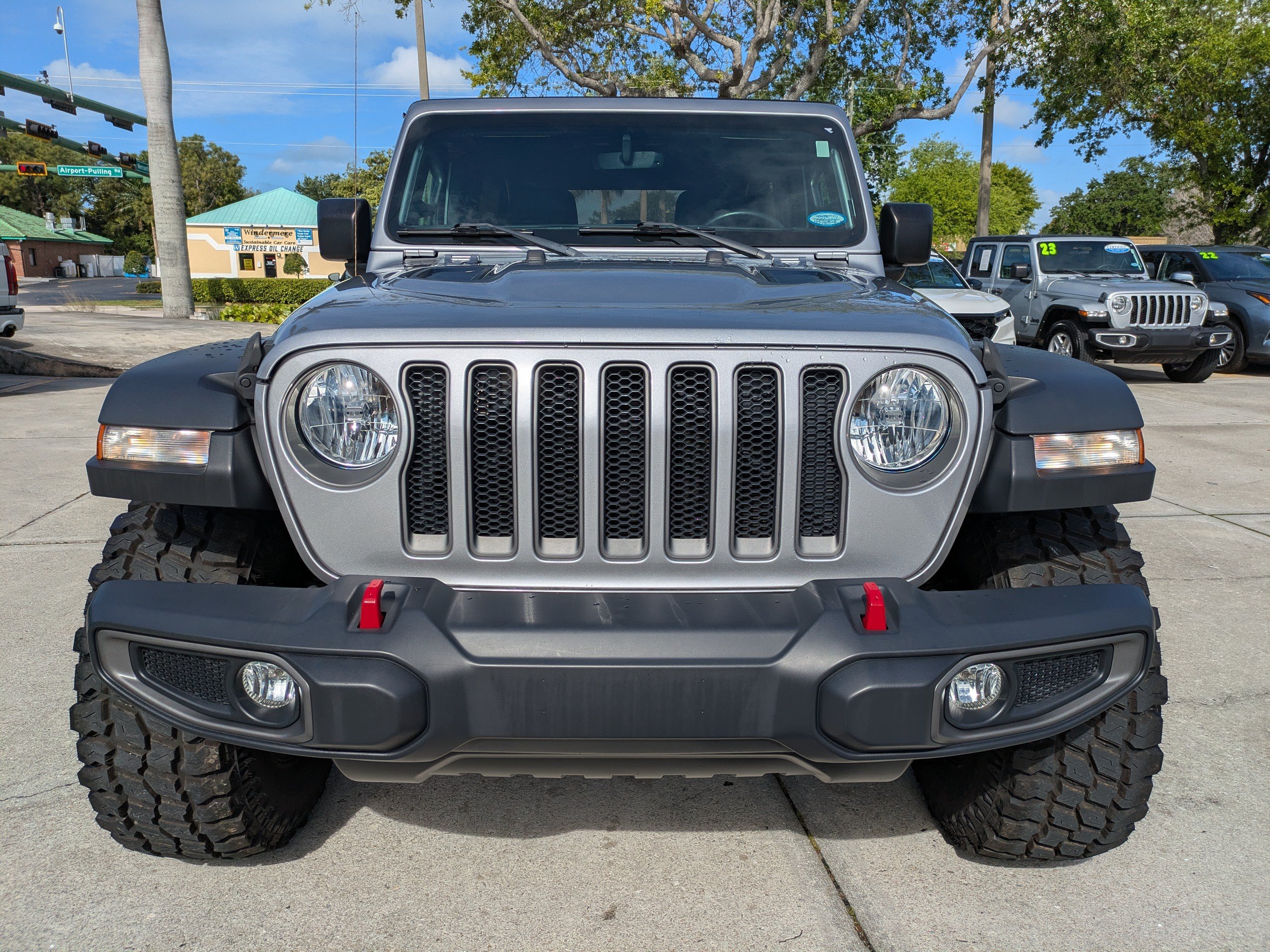 Used 2020 Jeep Wrangler Unlimited Rubicon w/ Dual Top Group AWD/4WD image 8