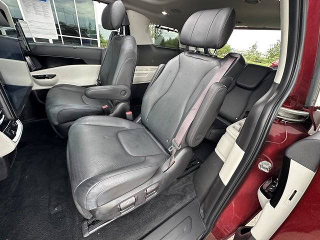 Used 2023 Kia Carnival SX Prestige FWD image 17