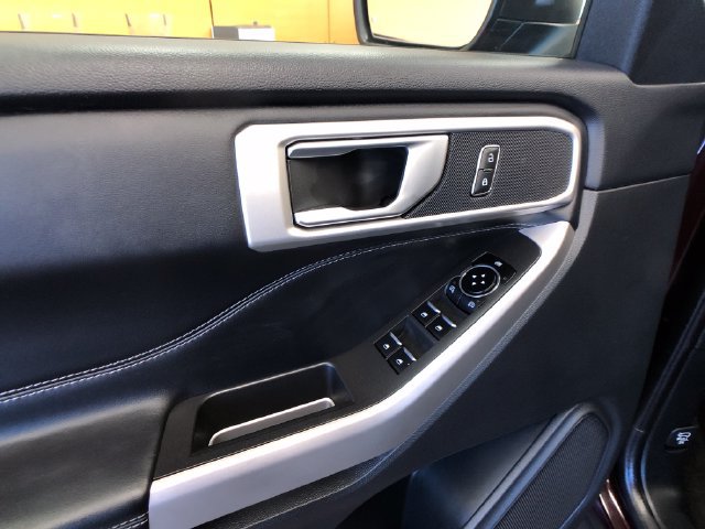 Certified 2023 Ford Explorer XLT w/ Equipment Group 202A AWD/4WD image 12