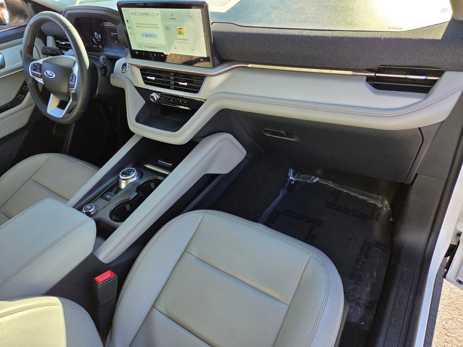 Certified 2025 Ford Explorer Active w/ Active Comfort Package image 18